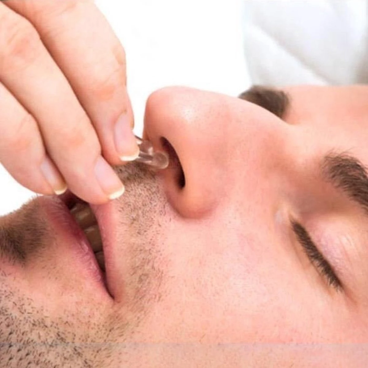 Anti Snurk Set 5-in-1 - Anti Snurk Beugel - Anti Snurk Producten - Anti Snurk Neusspreider - Anti Snurk Pleisters - Anti Snurk Clip 7 Anti Snurk Set 5-in-1 - Anti Snurk Beugel - Anti Snurk Producten - Anti Snurk Neusspreider - Anti Snurk Pleisters - Anti Snurk Clip - Afbeelding 5