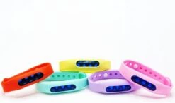Doodadeals® | Anti-Muggen Armband | Citronella Armband | Muggen Armband | Armband Tegen Muggen | Muggen Armband Ook Voor Kind | Deet Vrij | Multicolor | 5 Stuks -Zelfzorg Winkel 1200x710