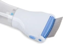 Merkloos Elektrische Luizenkam - Met 2x Filter - Electrische Luizenkammen - Vlooienkam - Incl Schoonmaak Kwastje - Voor Zowel Mensen Als Voor Dieren Geschikt -Zelfzorg Winkel 1200x843 2